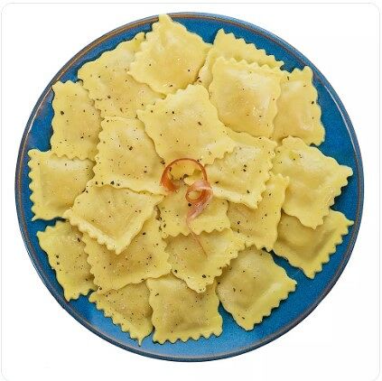 Равиоли с ветчиной и сыром TASTE OF  Почти готово