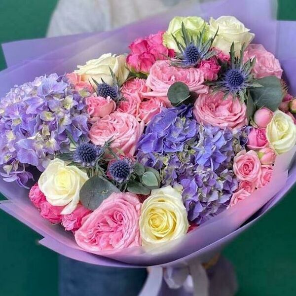 Букет цветов Глори средний