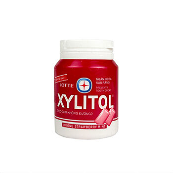 Жевательная резинка Lotte Xylitol Strawberry Mint мята-клубника