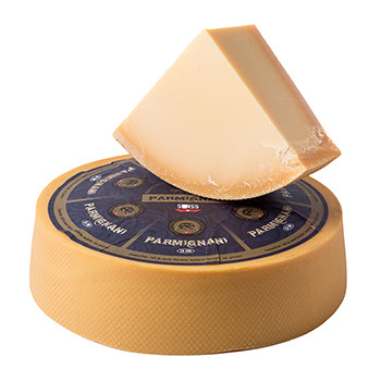 

Сыр из коровьего молока «Пармезан Швейцарский» 45% выдержанный 12 мес, Margot Fromages, Швейцария, БЗМЖ