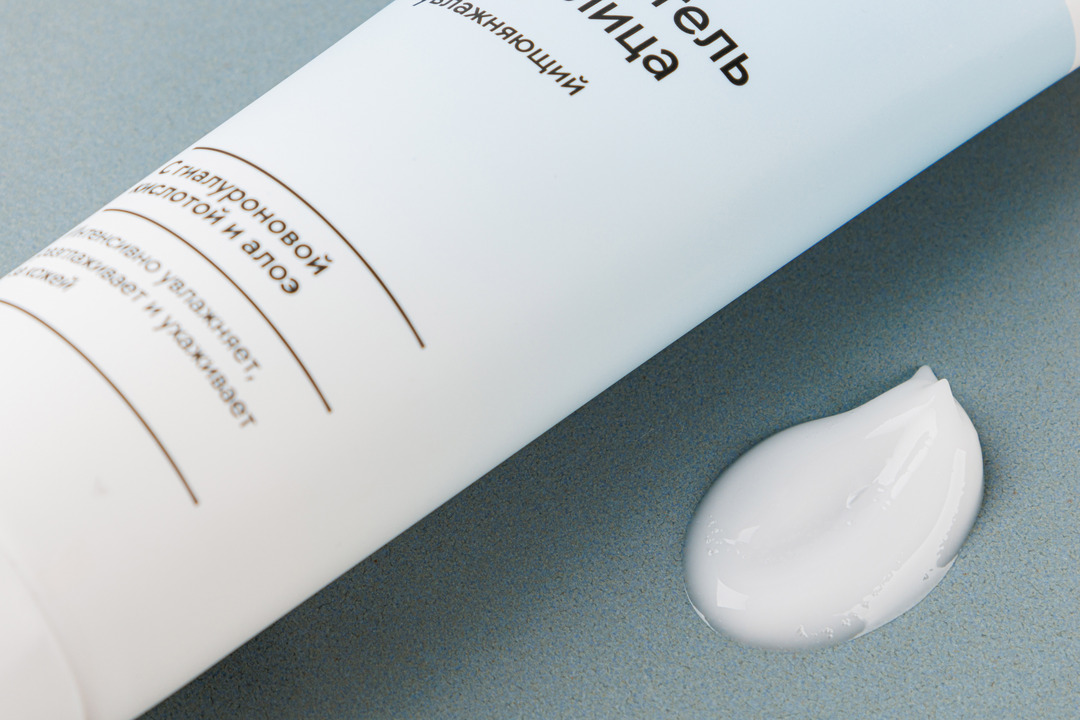 

Крем-гель для лица с алоэ вера и гиалуроновой кислотой