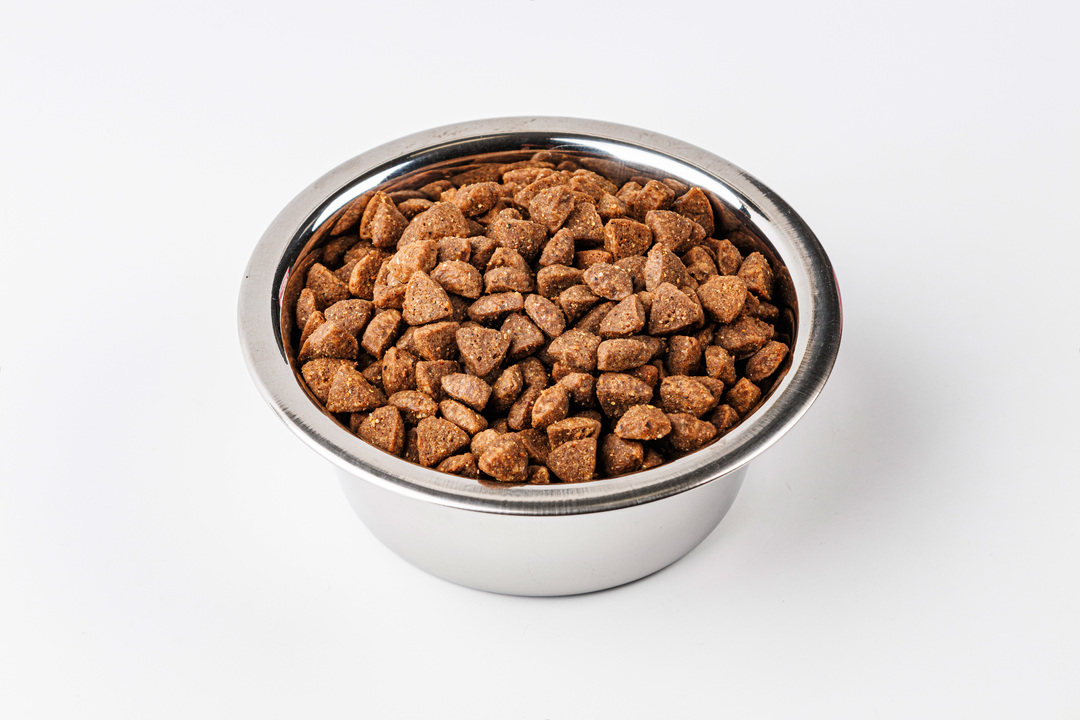 

Корм сухой для стерилизованных кошек Grand Prix с говядиной 300 г