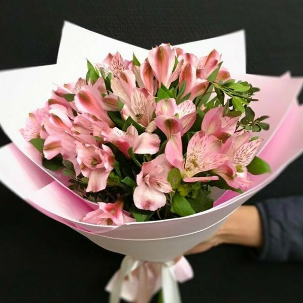 Букет альстромерий розовых, 9 шт