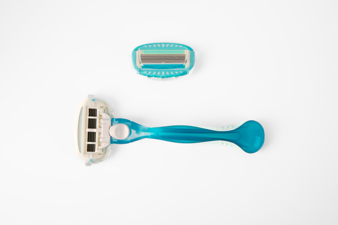 

Бритва женская TopBeauty Paris 2 сменные кассеты