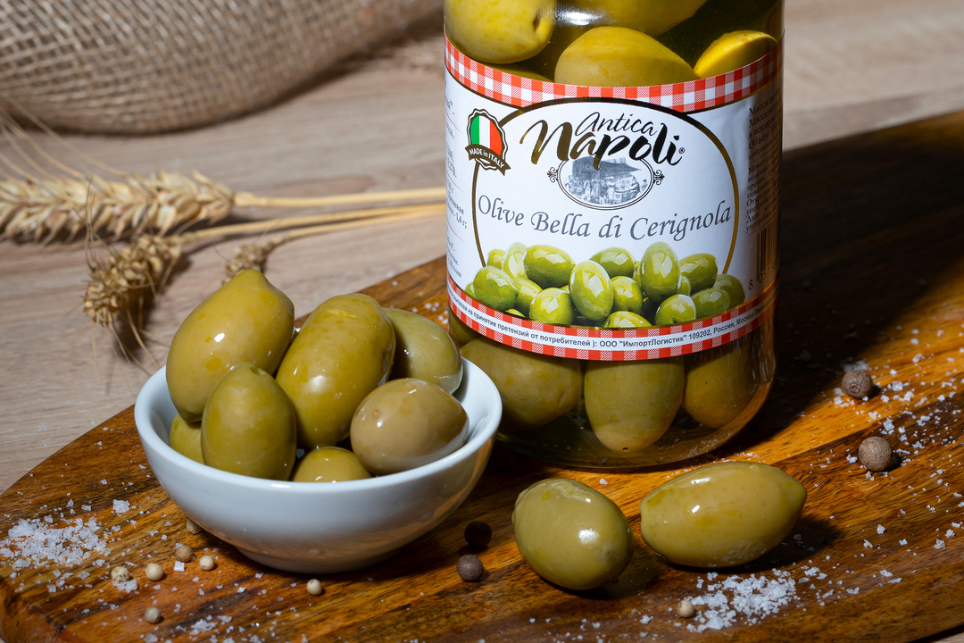 

Оливки Antica Napoli Белла ди Чериньола с косточкой 550 г