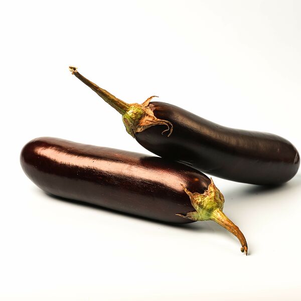 Баклажан. свежие