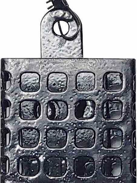 Кормушка квадратная, 60 г