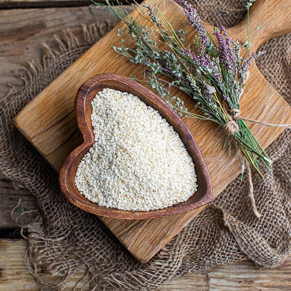 Белый кунжут