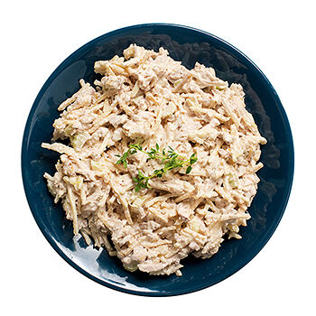 Салат с курицей и сельдереем от бренд-шефа АВ, Россия