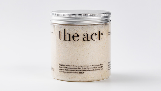 

Скраб для тела `THE ACT` соляной с кокосом 300 г