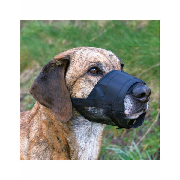Намордник для собак Trixie №4 L, нейлон с сеткой, черный