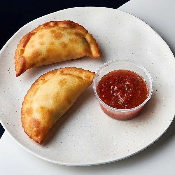 Чебуреки с крабом и лангустином