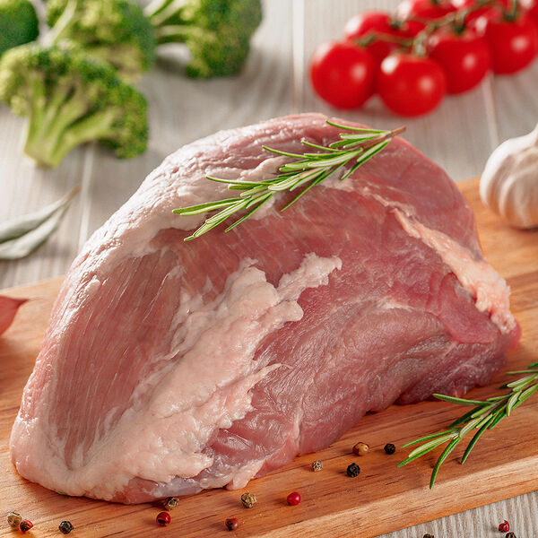 МясновЪ Окорок беконная свинина без кости