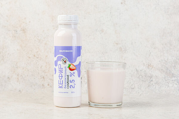 Кефир безлактозный с клубникой без доб. сахара 2,5%