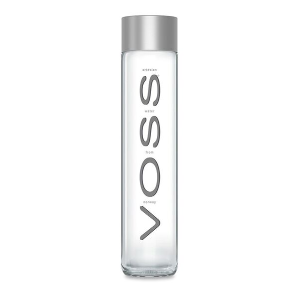 Вода питьевая негазированная Voss 800 мл