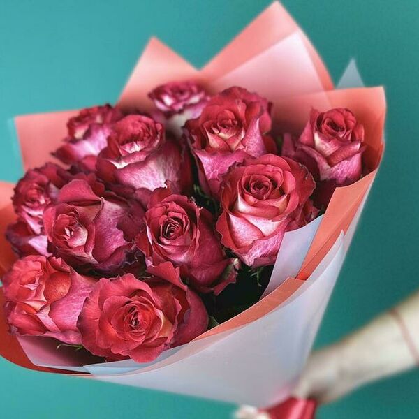 Букет цветов из 11 эквадорских роз Игуазу