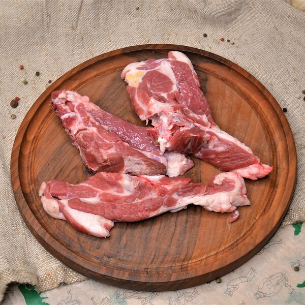 Шея баранья на кости