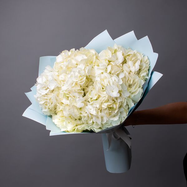 Букет из гортензий 