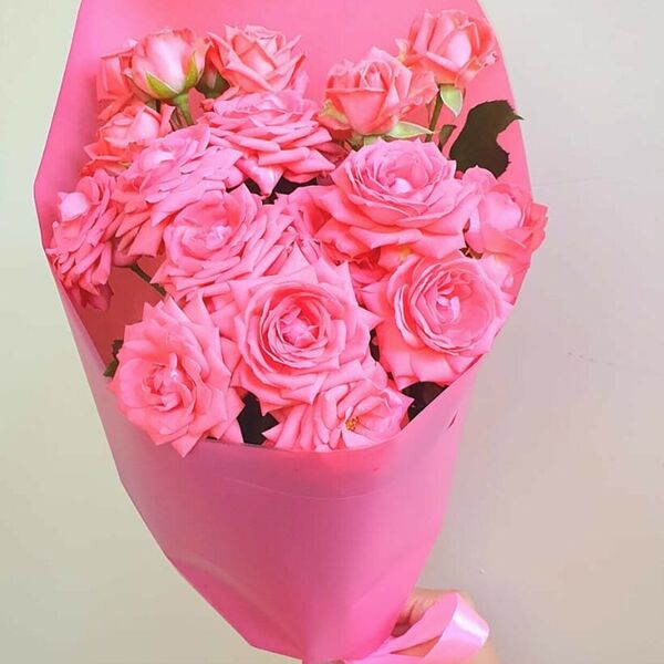 Букет кустовых роз