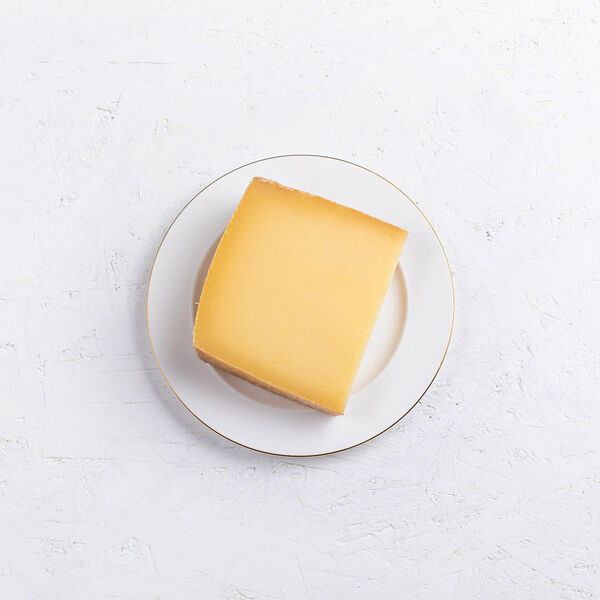 Сыр Горный деревенский выдержанный