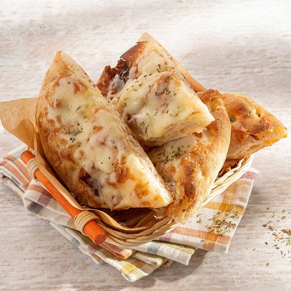 Фокачча с моцареллой