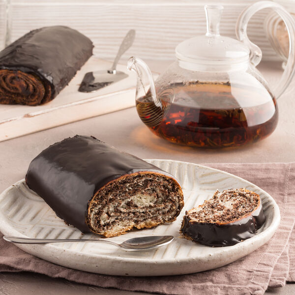 Рулет с маком МясновЪ Пекарня