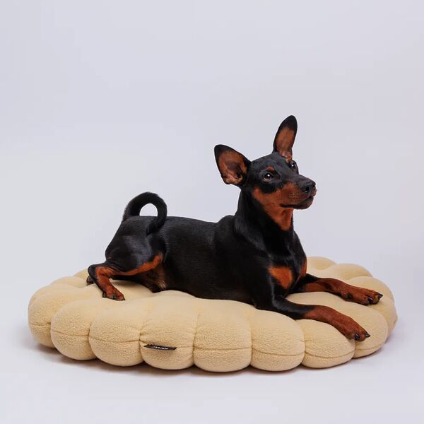 Лежак круглый для кошек и собак мелких и средних пород Крекер, 50 см, бежевый