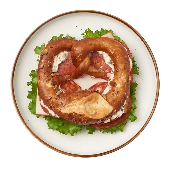 Брецель с индейкой и чоризо, «Уже готово»