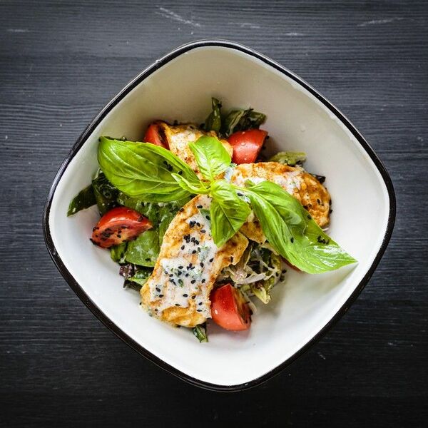 Салат TLV c курочкой