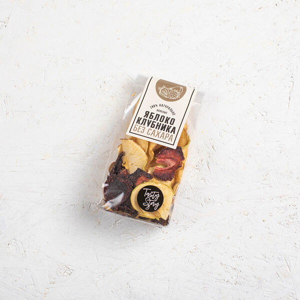 Вяленые яблоко и клубника