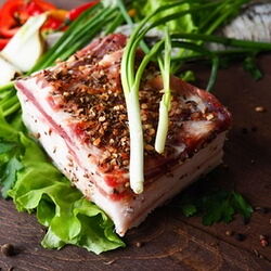 Прод из мяса свин с/к мясн Грудинка Столичная в/у порц нар вес БилтонгФуд