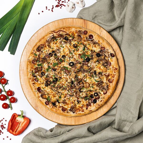 Пицца охотничья из печи