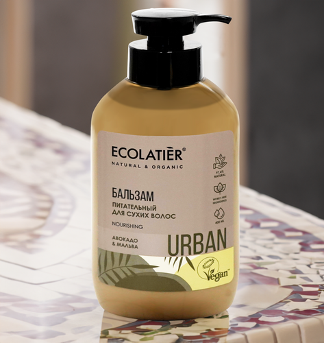 

Бальзам для волос Ecolatier Питательный для сухих волос авокадо-мальва 400 мл