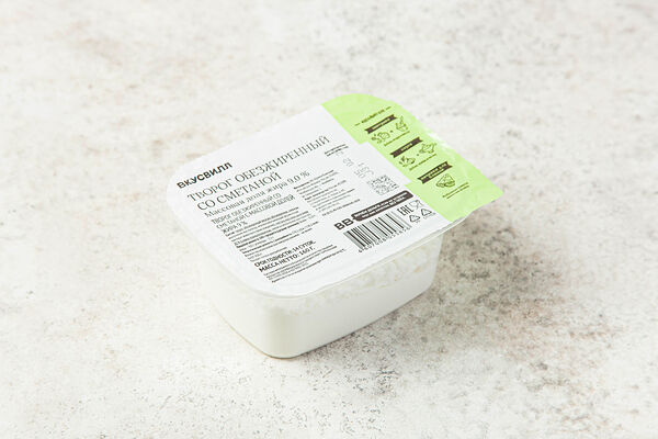 Творог обезжиренный со сметаной