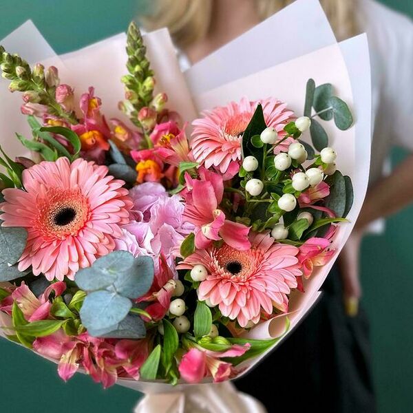 Авторский букет цветов №10