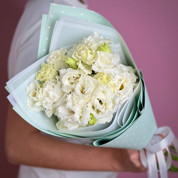 Букет из 7 белых эустом