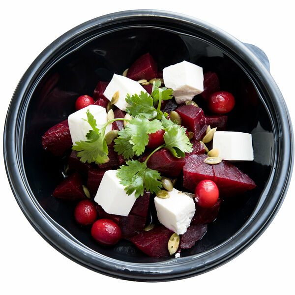 Салат из печеной свеклы с фетой