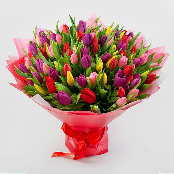 Букет 101 тюльпан Весенний микс 40 см