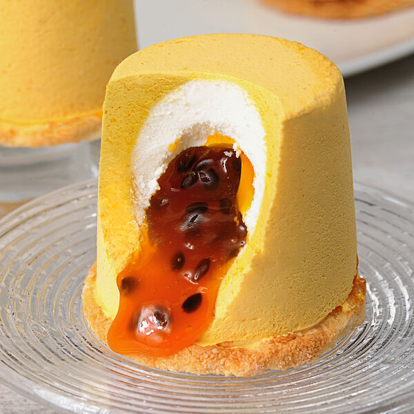 Пирожное «Манго-маракуйя»