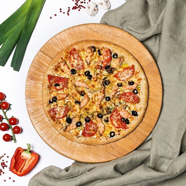 Пицца с лососем из печи