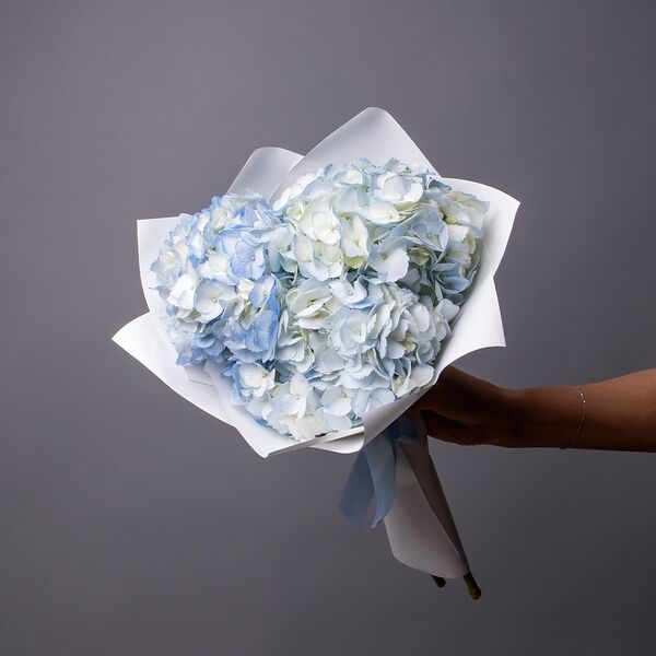 Букет из гортензий 