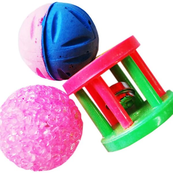 Набор игрушек Уют 2 мячика 1 катушка для кошек