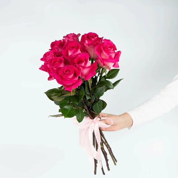 9 розовых роз 50-60см