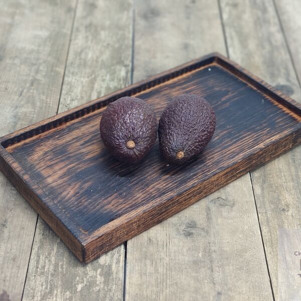 Авокадо черное