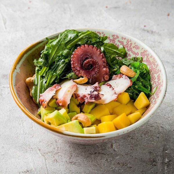 Поке с осьминогом