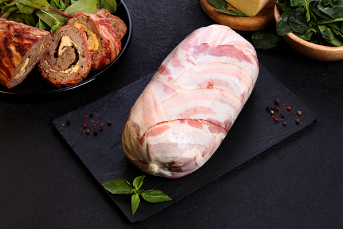 

Рулет говяжий Лента Fresh со шпинатом, сыром и беконом полуфабрикат охлажденный вес