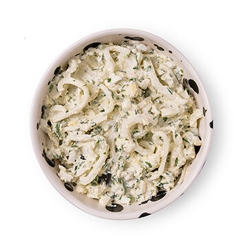 Салат с кальмаром и петрушкой Уже Готово 200г, Россия