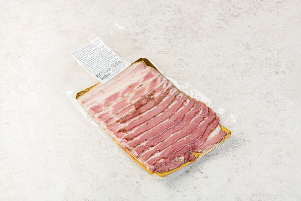 Грудинка запеченная с перцем, нарезка