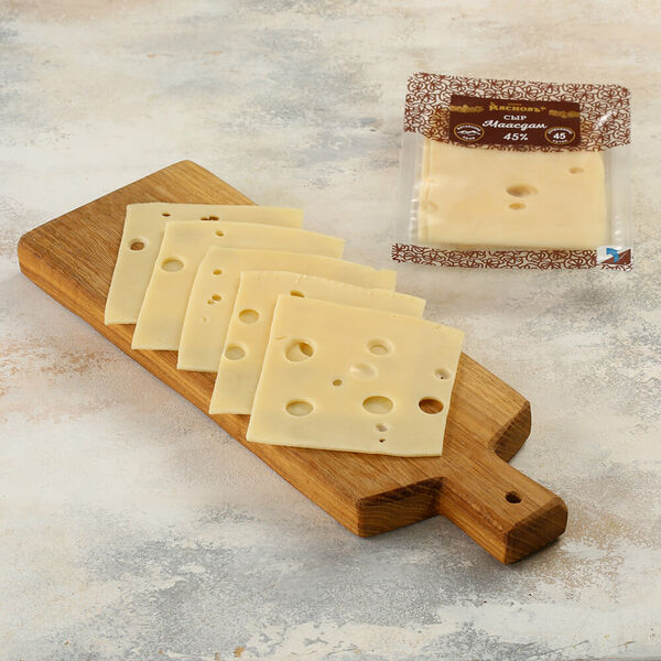 Сыр Маасдам (Maasdam) полутвердый 45% Мясновъ Ферма нарезка созревание 45 суток