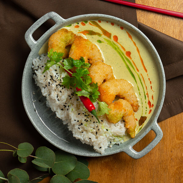 Креветка темпура с рисом и карри